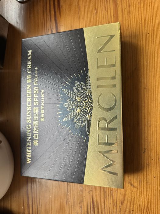 Кушон сонцезахисний ВВ крем Dream Blue sunscreen з запасним рефілом