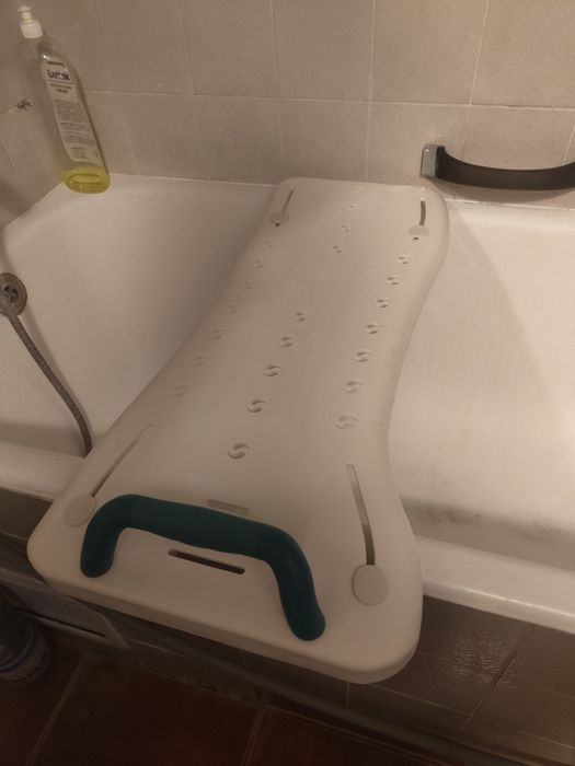 Ławka nawannowa nowa