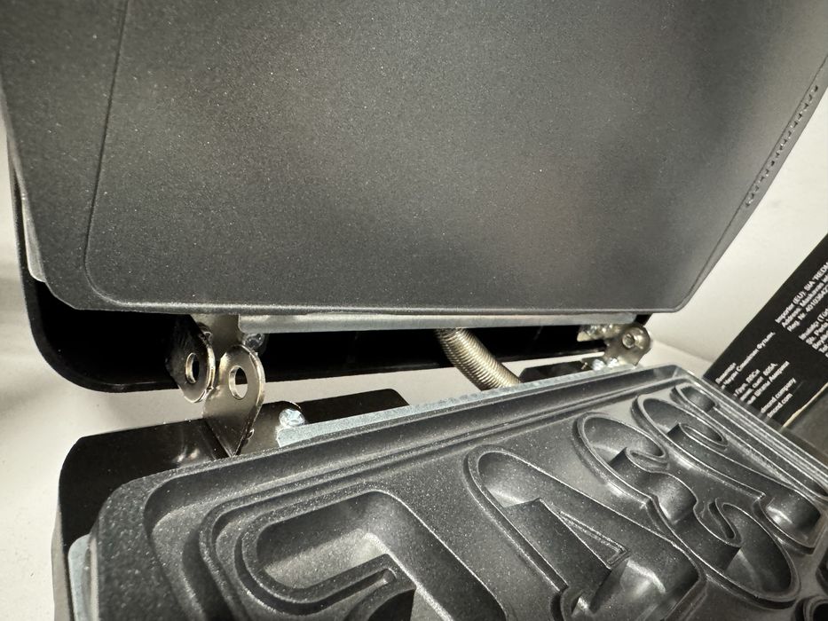 Бутербродниця