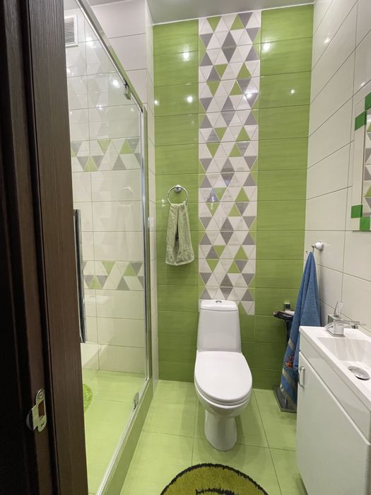 3-кімнатна, Центр, Печерськ, метро Печерська, вул. Коновальця 36-Е