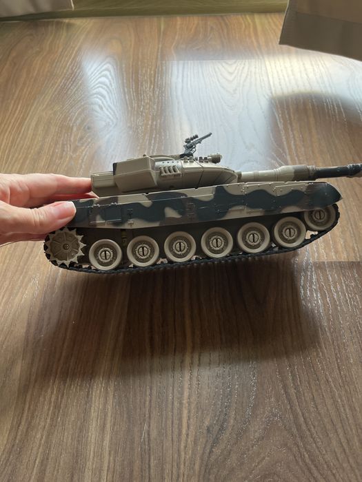 Танк металевий 34 см