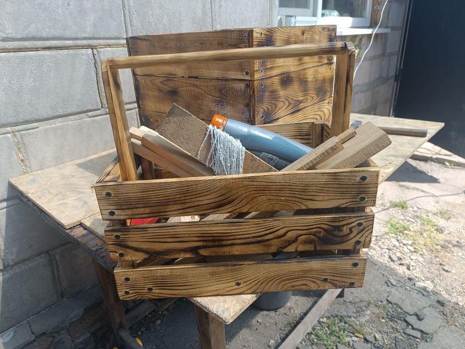 Ящик для иструментов з дерева