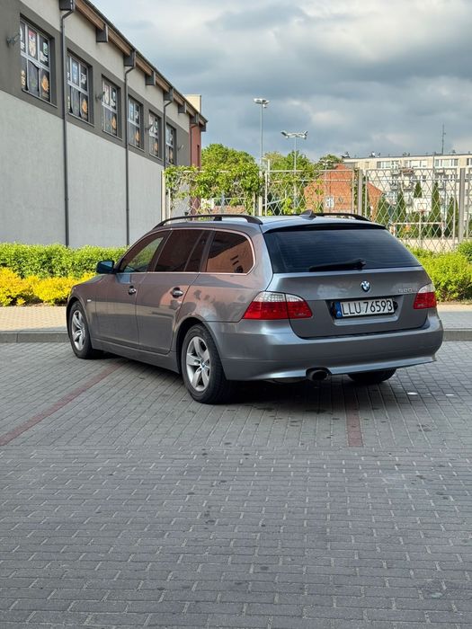Bmw E61 2.0 2008R