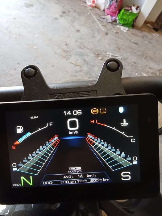 350cc Zontes com apenas 300km