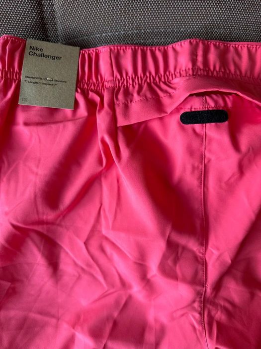 Нові чоловічі бігові шорти Nike Challenger Dri-FIT, S