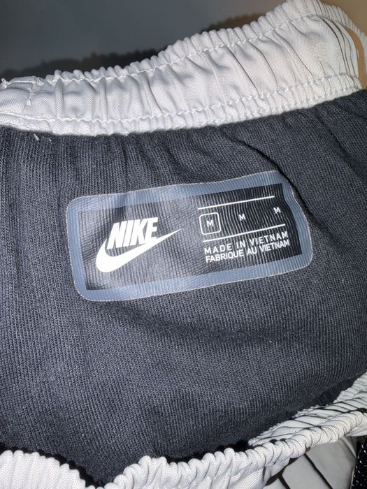 Conjunto nike comprei e nunca cheguei a usar