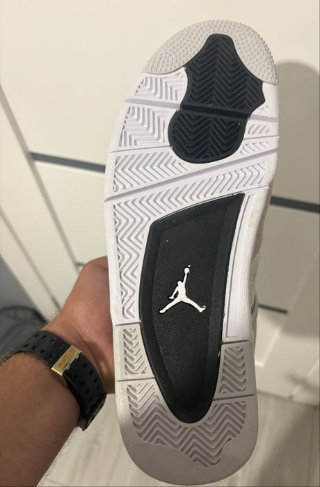 Air Jordan 4 Military Black