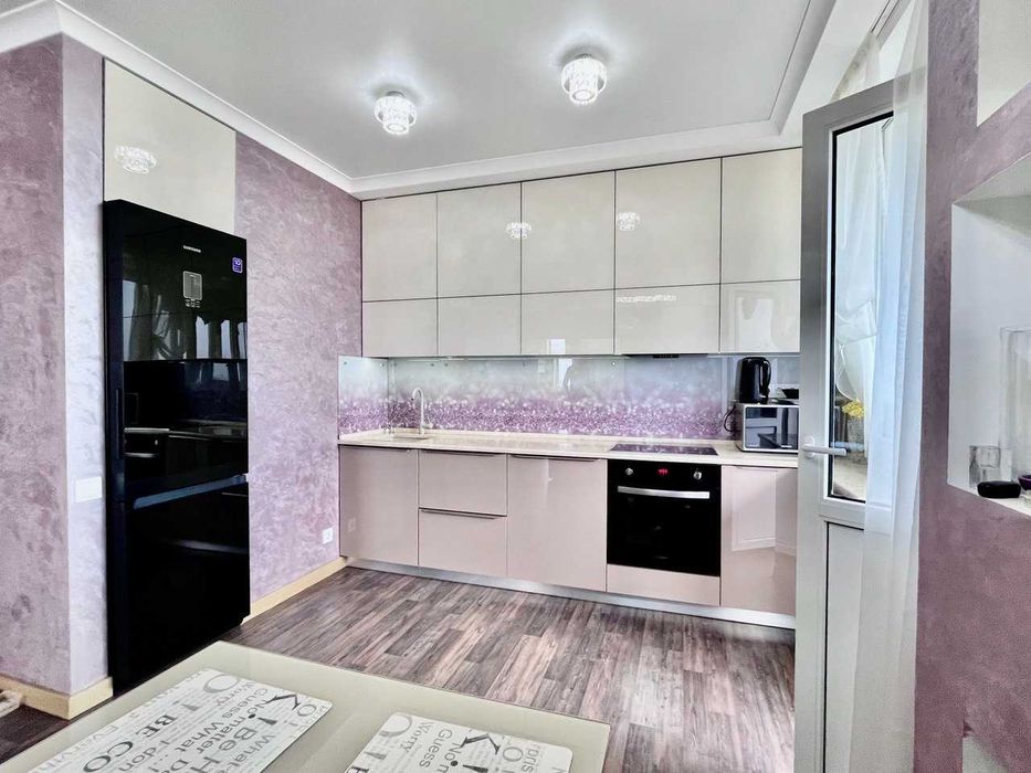 ПРОДАЖ великої 2-кімнатної квартири в Центрі міста (Іпотека/Сертифікат)