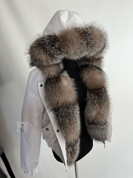 Куртка короткая зимняя женская, бомбер с натуральным мехом блюфрост