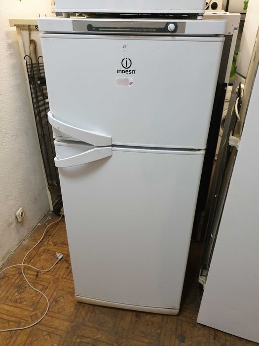 Продам холодильник з доставкою Indesit KB17R, гарантія, занос