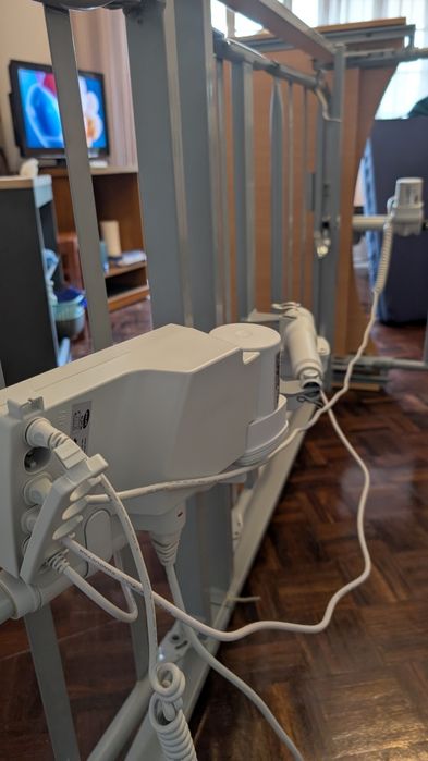 Cama hospitalar Invacare Alegio