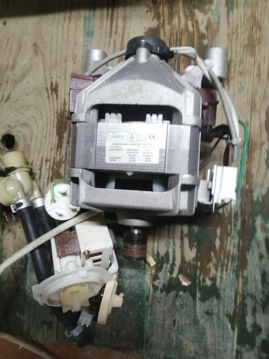 Двигатели стиральной машыны