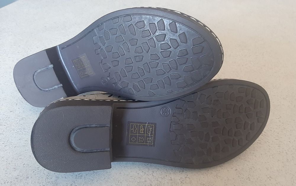 Buty damskie skóra naturalna rozm. 39