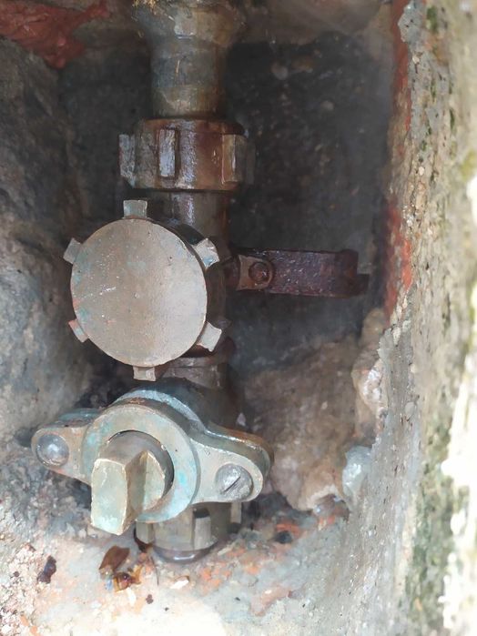 Canalizador / Reparo de fuga de água / canalizador 24H