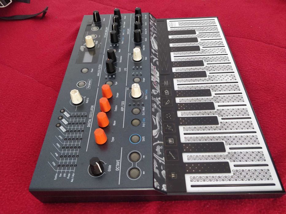 Arturia Microfreak – Sintetizador Algorítmico