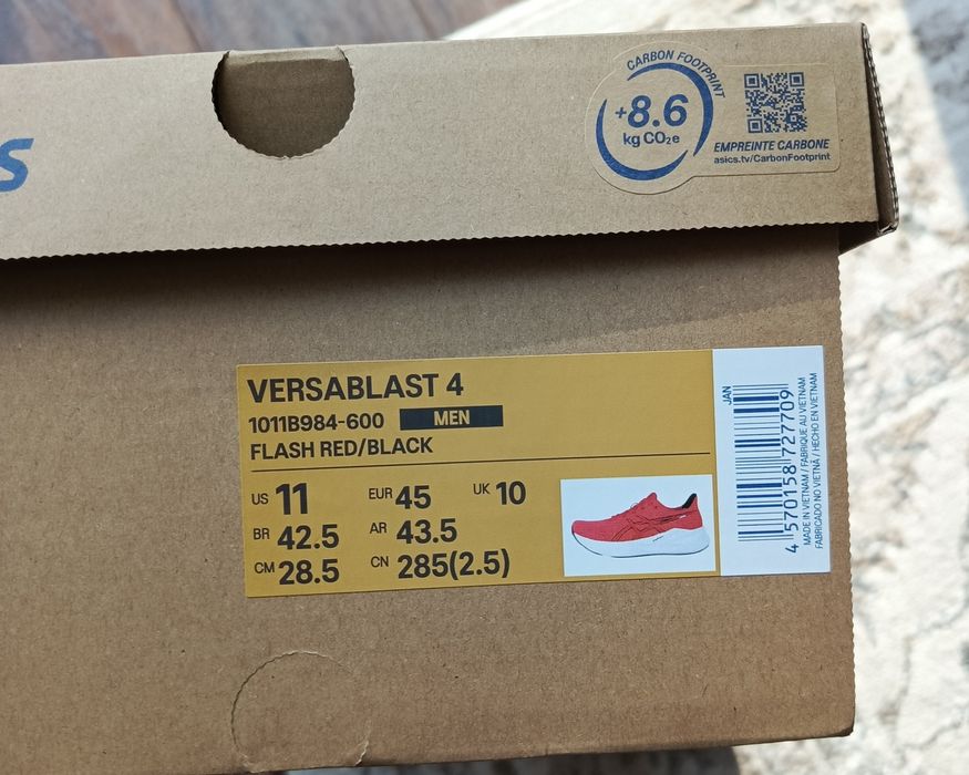 Asics versablast 4 rozmiar 45 do biegania.