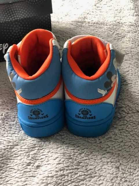 Adidasy Disney 24