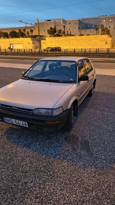 Toyota Corolla LB. 1.3 Cristal Line