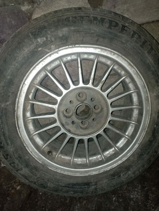 Диски по одній штуці різні