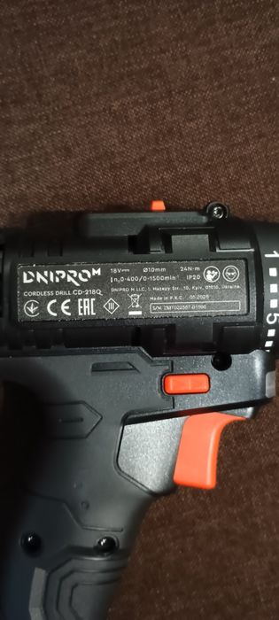 Акумуляторний дриль-шуруповерт Dnipro-M CD-218Q