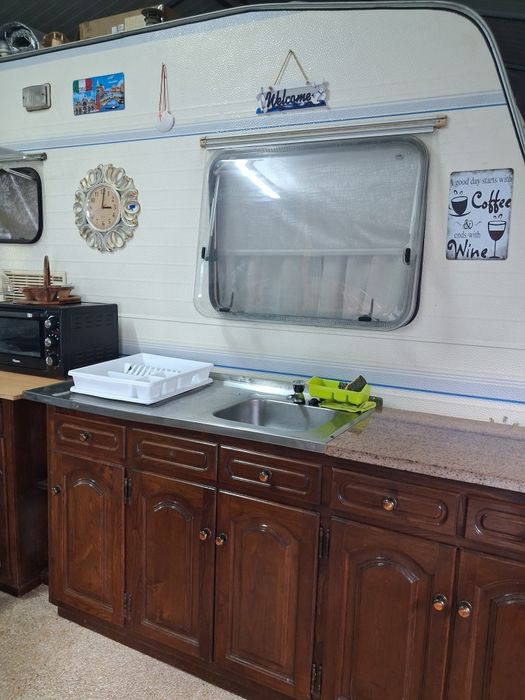 Rulote, caravana e avançado camping