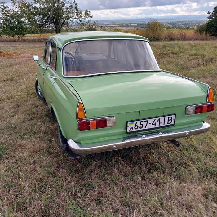 Автомобіль, капсула часу ІЖ412
