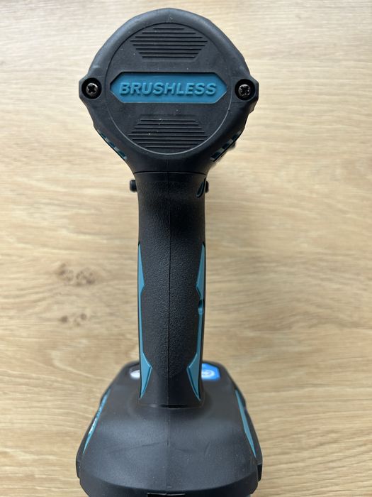 Zakrętarka udarowa DTD171