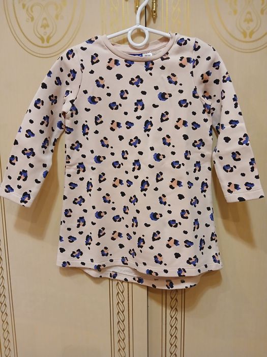 Сукня для дівчинки