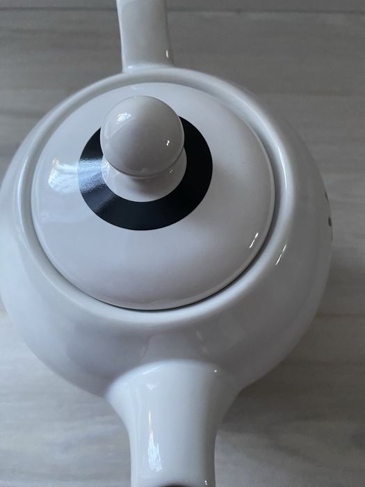 Czajniczek dzbanek 850 ml plus podgrzewacz