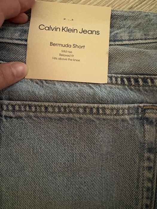 Шорти бермуди Calvin Klein розмір 30, нові, джинс