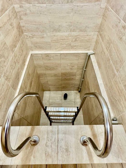 Продаж бані на 10 сот землі, р-н Епіцентр! A11