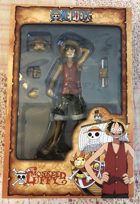 Monkey D. Luffy Figure – 12-Inch Collection64550588599809121