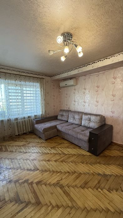 Продается 3-х комн. кв. в центре
