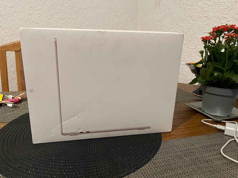 MacBook Air 13" Новий