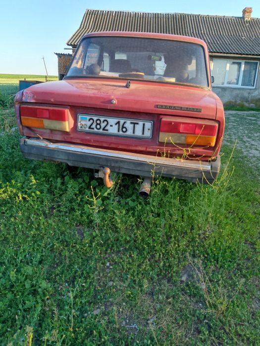 Продаю ваз-2107.