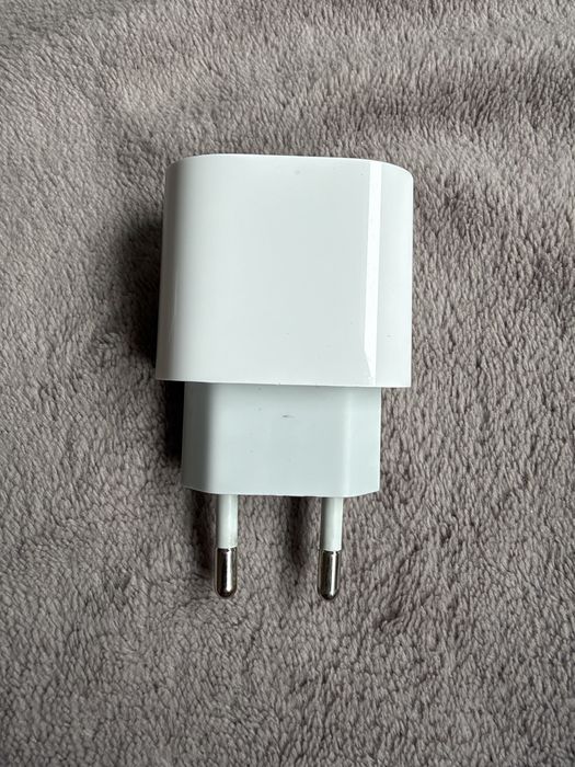 Oryginalna ladowarka apple sprawna uzywana