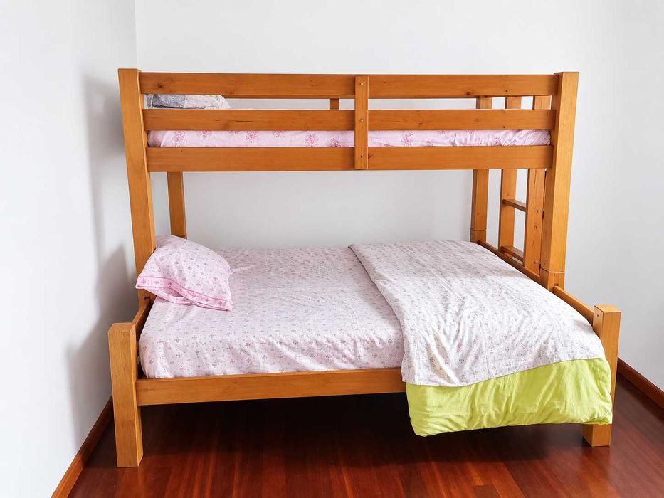 Beliche com cama de casal