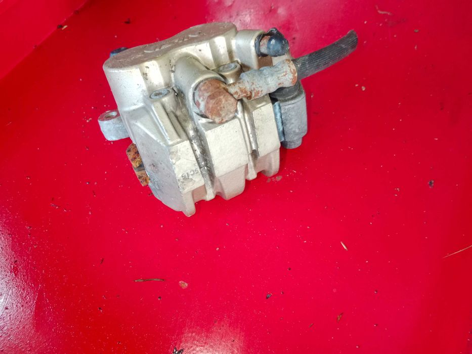 cagiva canyon zacisk hamulcowy przód przedni STAN NIE ZNANY