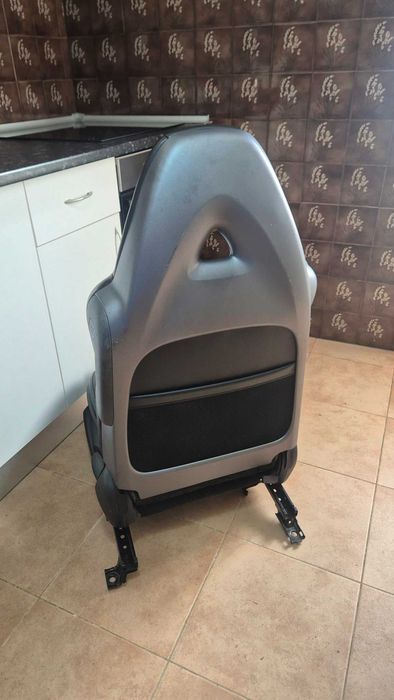 Banco Condutor Mazda RX-8 em Pele Preta (Ideal p/ Adaptação / Cadeira)
