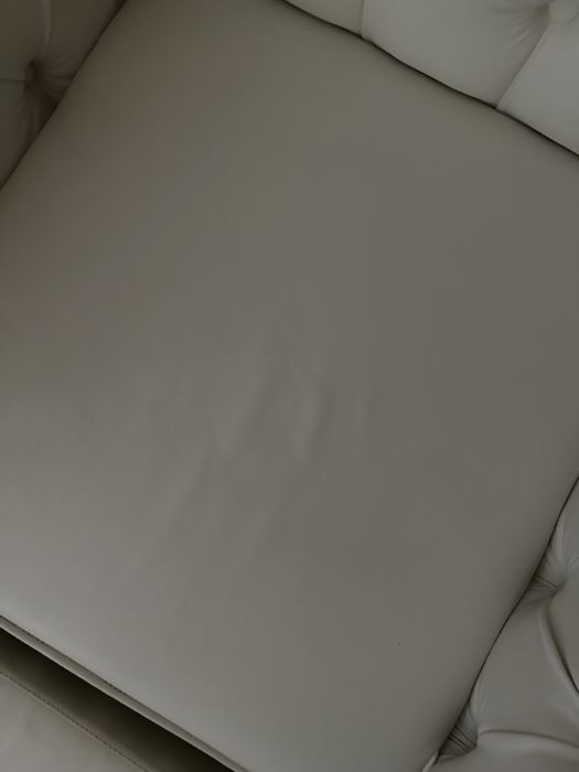 Педикюрне крісло/стіл/тележка/лампа/витяжка/сухожар