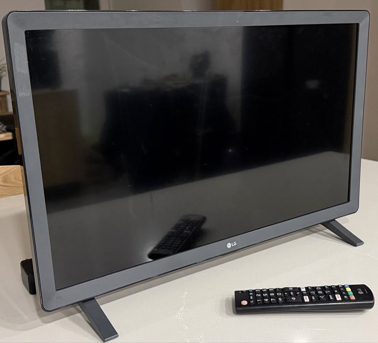 Tv Lcd Lg 24” avariada