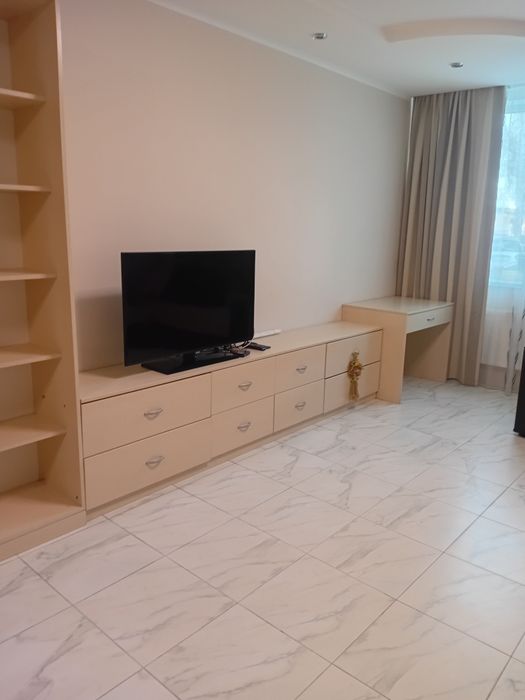 Здам однокомнатну.с Мила .ЖК Милі Квартири