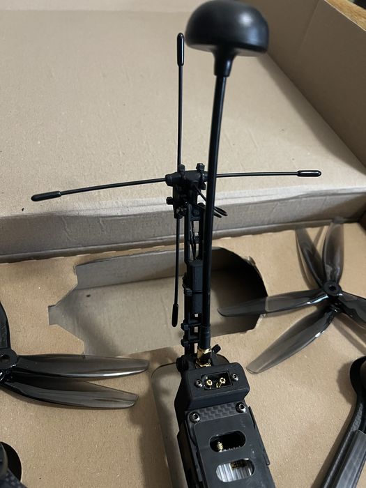 Fpv дрон ,Vtx 3w ФПВ 7дюймів 5,8 управліня 915