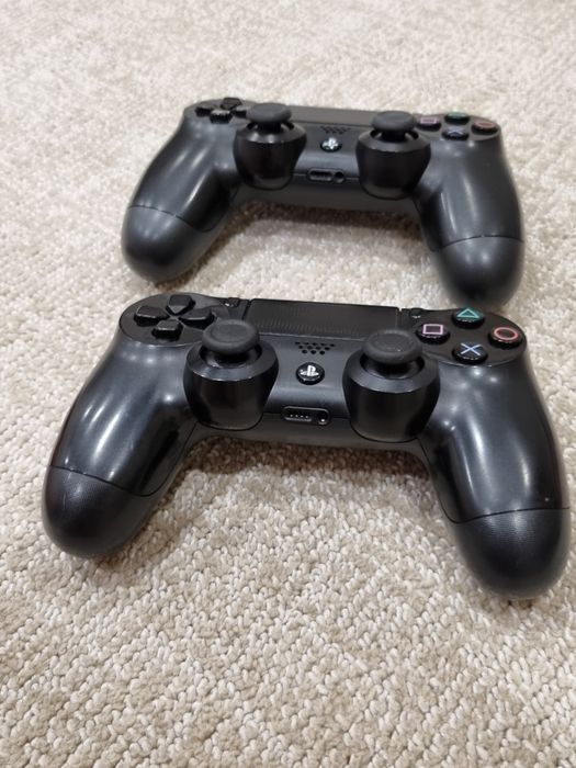 Оригінальний геймпад Sony DualShock 4 V1 Black для PS4 (ZCT1)