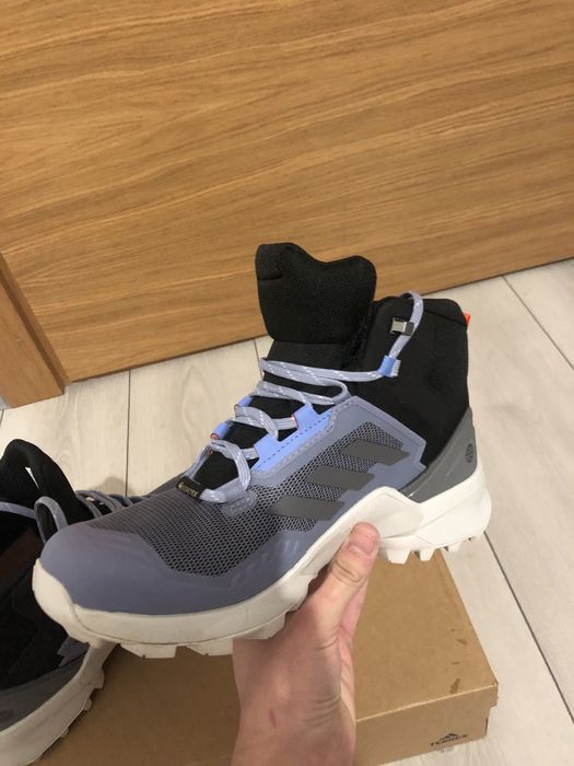 Adidas terrex  gore-tex