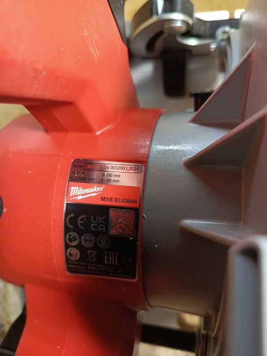 Pilarka tarczowa Milwaukee m18 blcs66