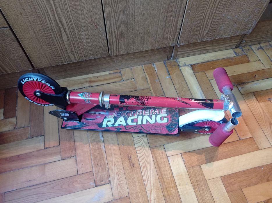 Продам самокат детский