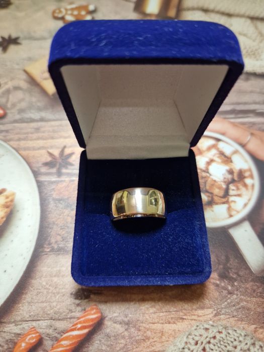 Золотое кольцо (обручальное)