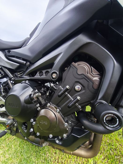 Yamaha tracer 900