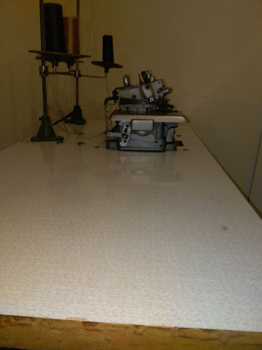 Overlock 5-ci0 nitkowy 220V